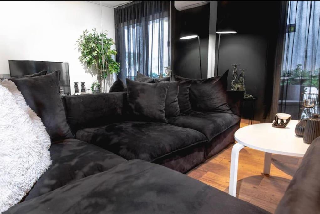 Novel Acropolis Apartment أثينا المظهر الخارجي الصورة